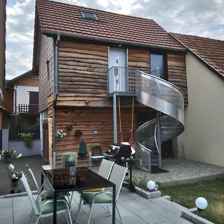 Maison D'une Avec Jardin Clos Et Wifi A Hébergement de vacances